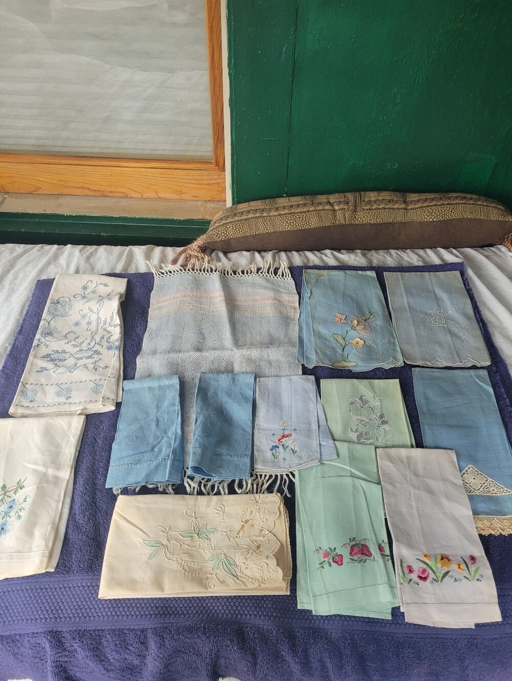 Assorted Blue Linens